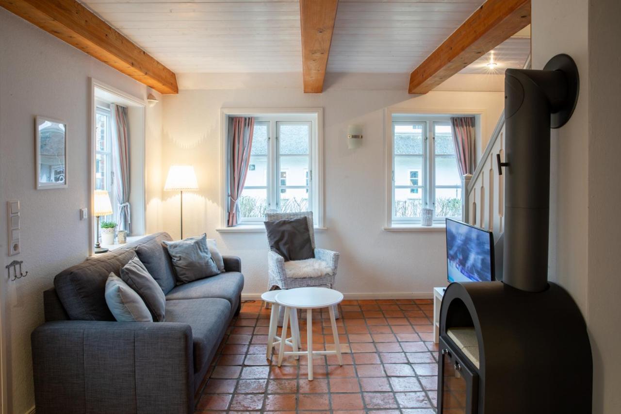 Ferienwohnung Oldsum Экстерьер фото