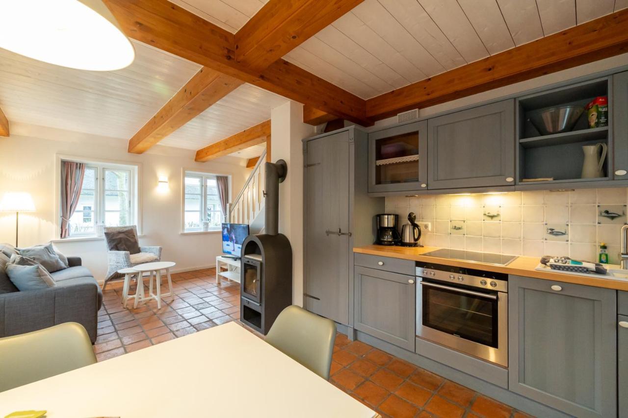 Ferienwohnung Oldsum Экстерьер фото